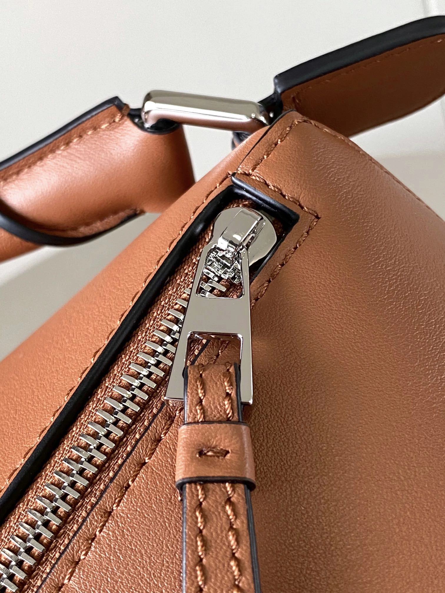 Loewe Puzzle Bags Sleek 71919