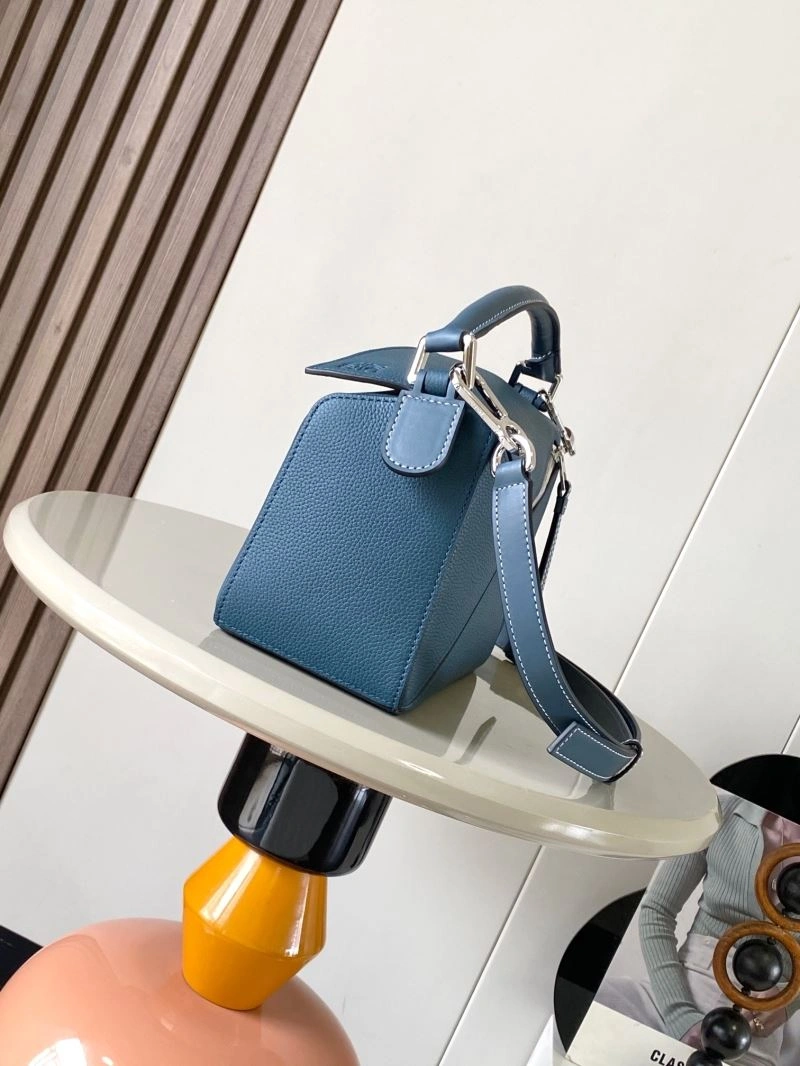 Loewe Puzzle Bags Breathable 67071