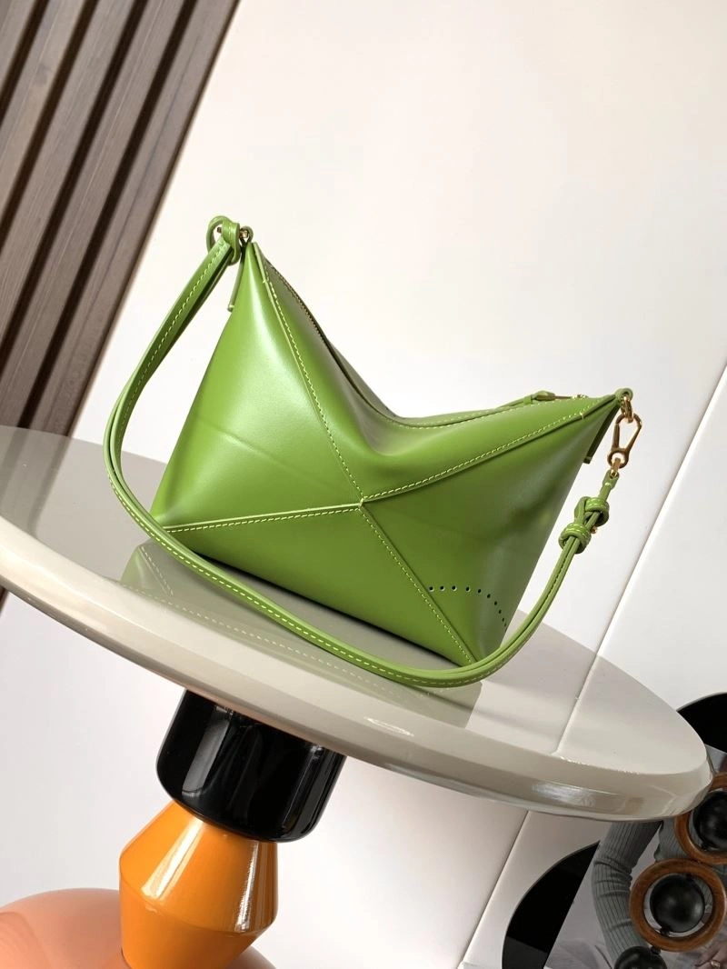 Seasonal Loewe Puzzle Bags 67061