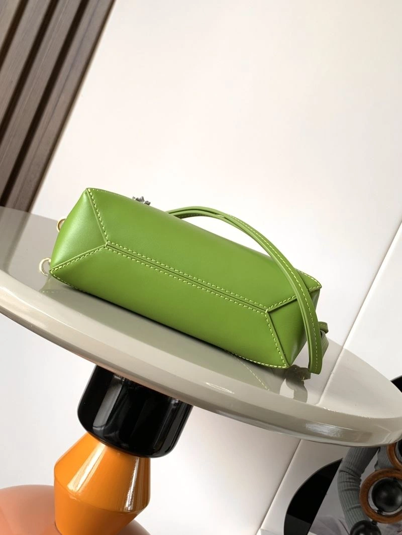 Seasonal Loewe Puzzle Bags 67061