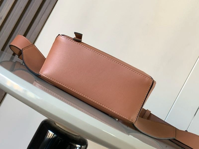 Original Loewe Puzzle Bags 61239
