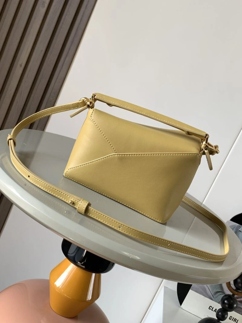 Loewe Puzzle Bags Minimalist 61204