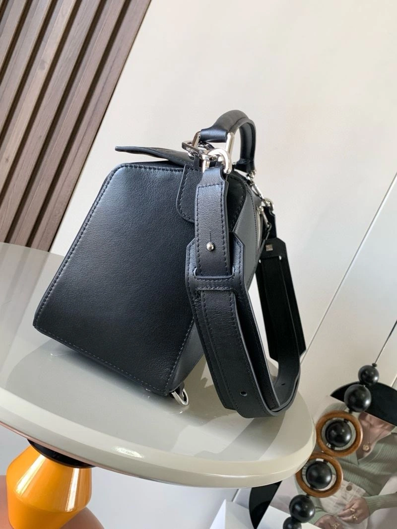 Vibrant Loewe Puzzle Bags 61202