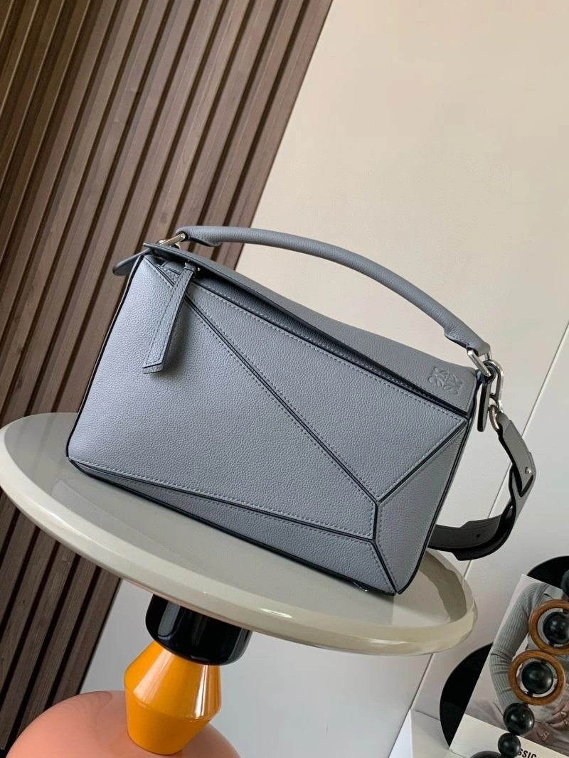 Durable Loewe Puzzle Bags 61196