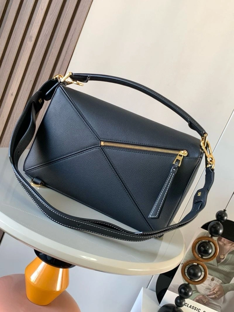 Versatile Loewe Puzzle Bags 61194