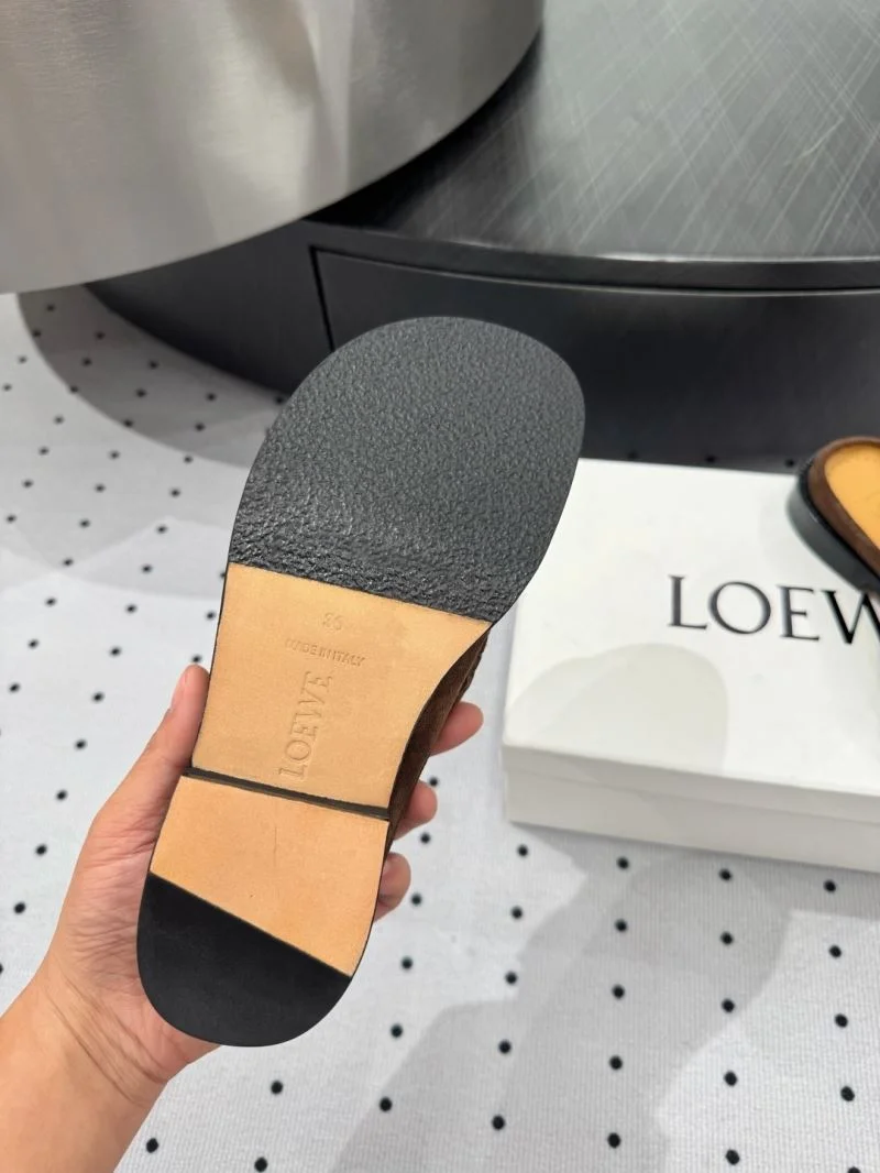 Versatile Loewe Sandals 12162