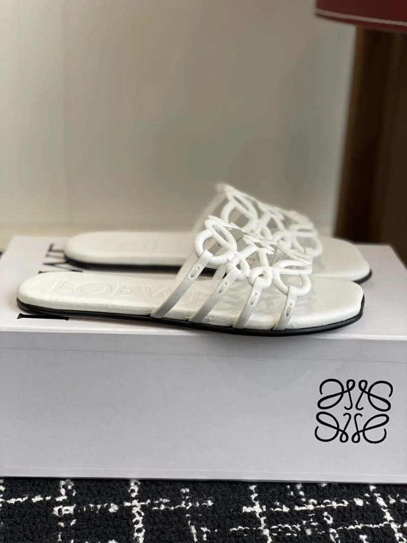 Loewe Sandals Attractive 12216
