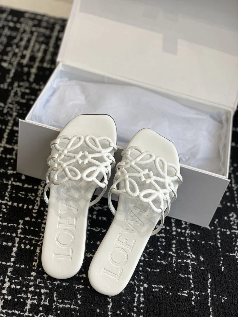 Loewe Sandals Attractive 12216