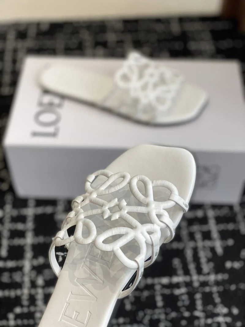 Loewe Sandals Attractive 12216