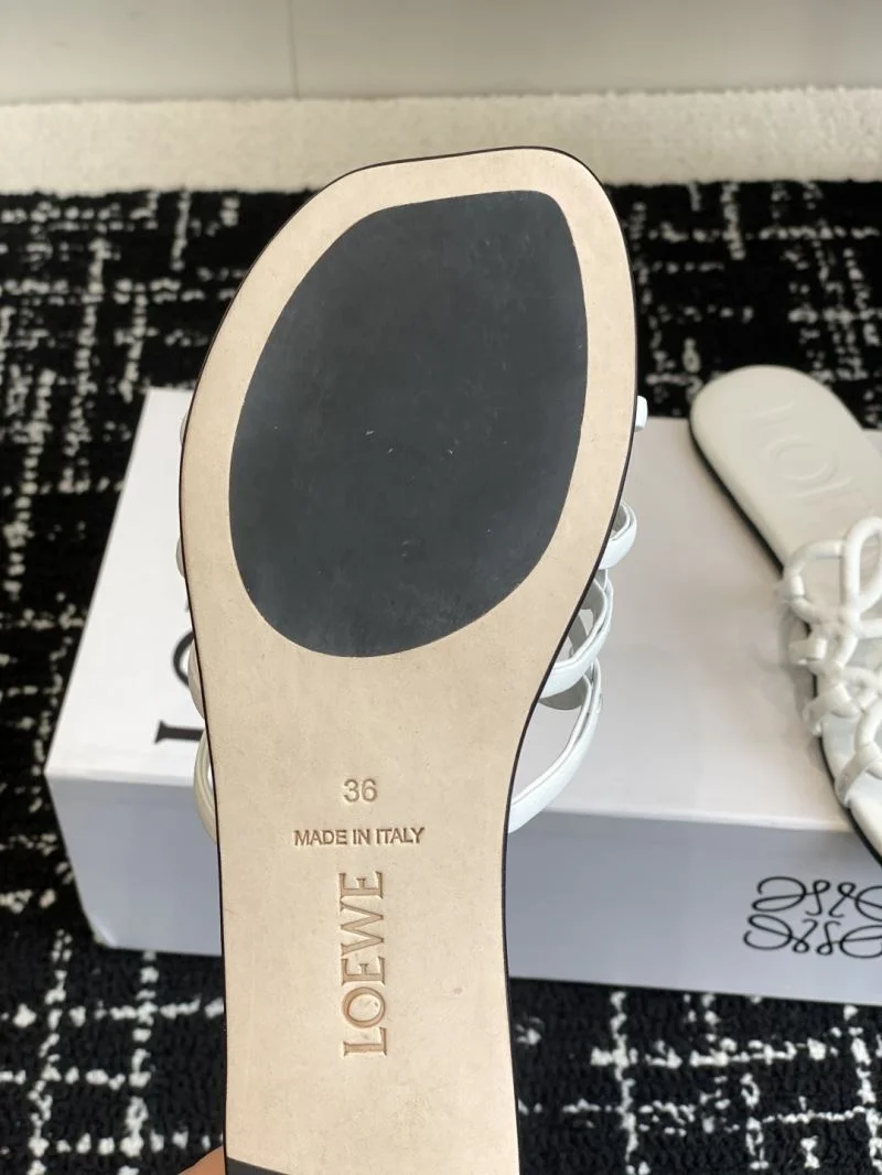 Loewe Sandals Attractive 12216