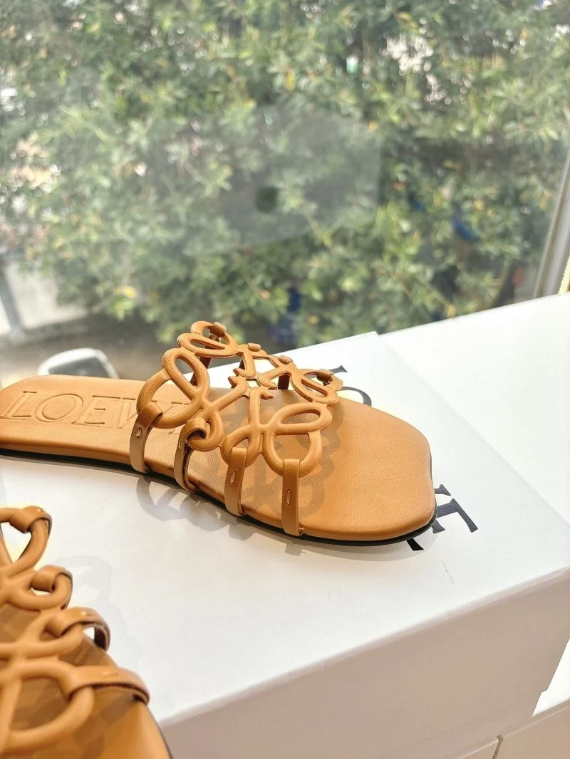 TimelessDesign Loewe Sandals 9720