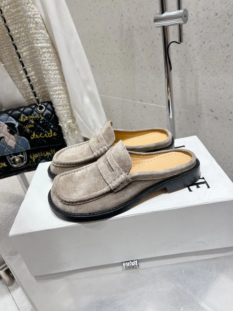 Loewe Sandals Bright 15555