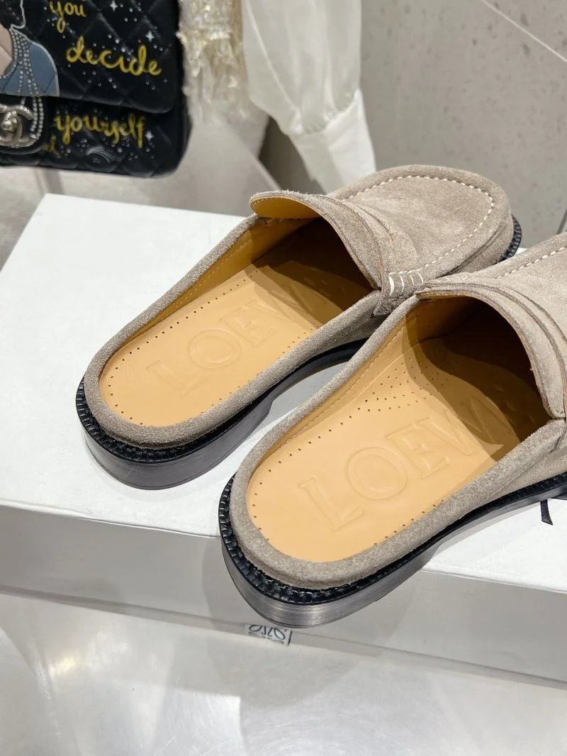 Loewe Sandals Bright 15555
