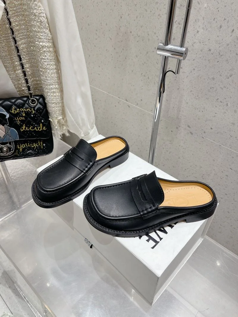 Loewe Sandals ModernLook 15542