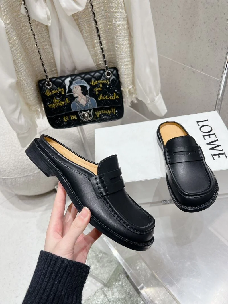 Loewe Sandals ModernLook 15542