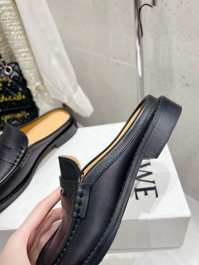 Loewe Sandals ModernLook 15542
