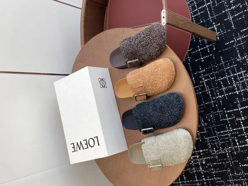 Timeless Loewe Sandals 6250