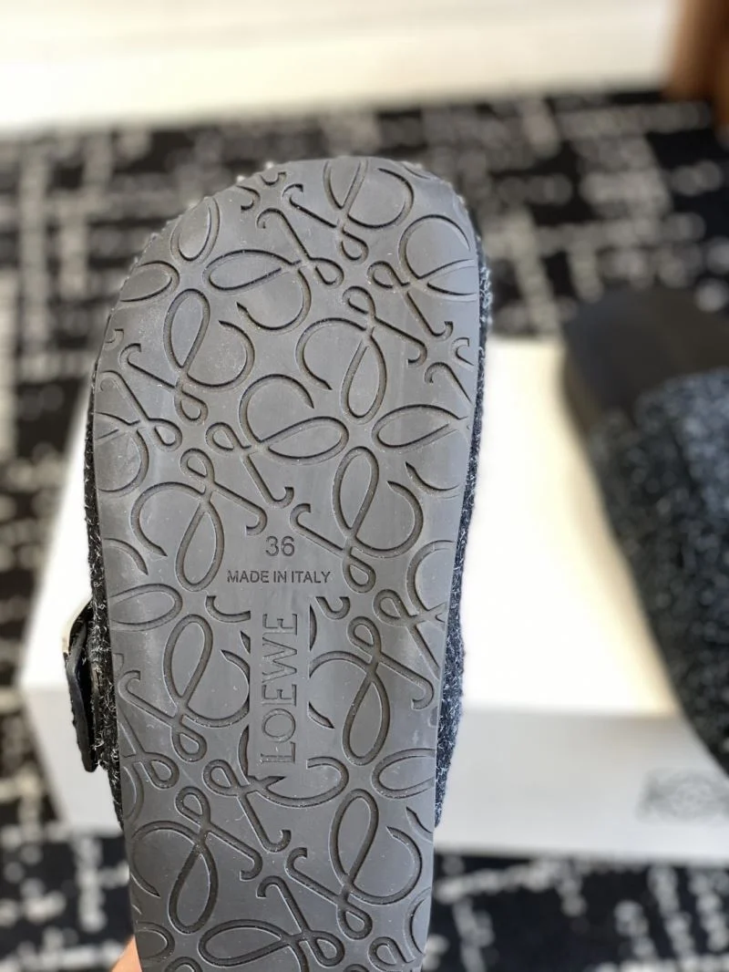 Loewe Sandals Lightweight 6453
