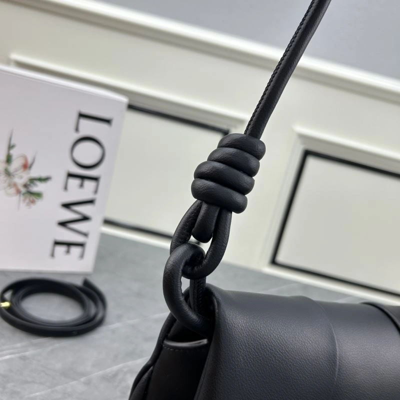 Loewe Satchel Bags Compact 83686