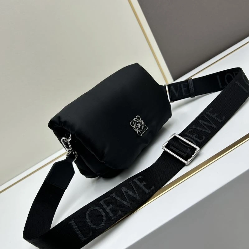TechFriendly Loewe Satchel Bags 83638