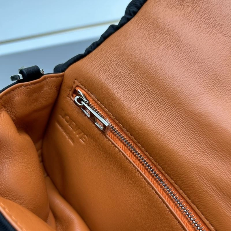 TechFriendly Loewe Satchel Bags 83638