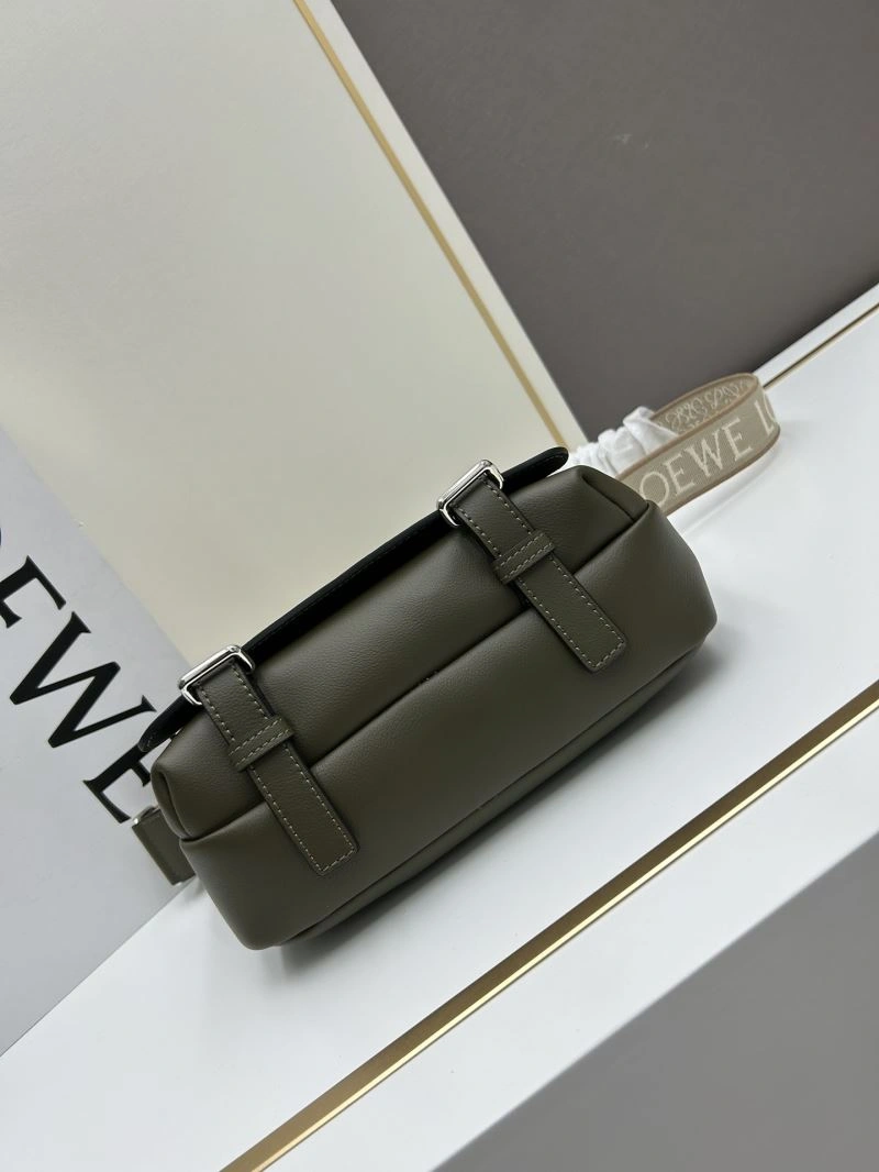 Sleek Loewe Satchel Bags 83627