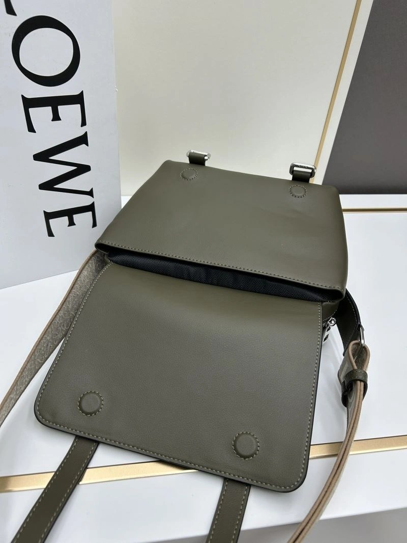 Sleek Loewe Satchel Bags 83627