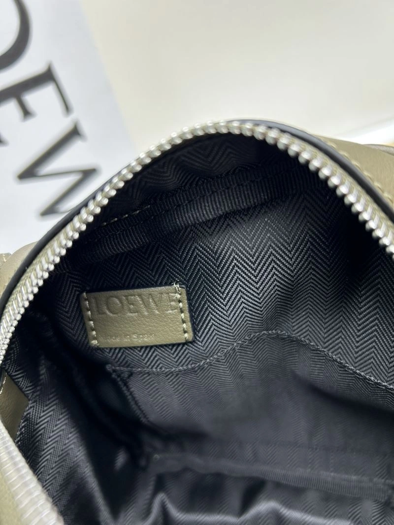 Sleek Loewe Satchel Bags 83627
