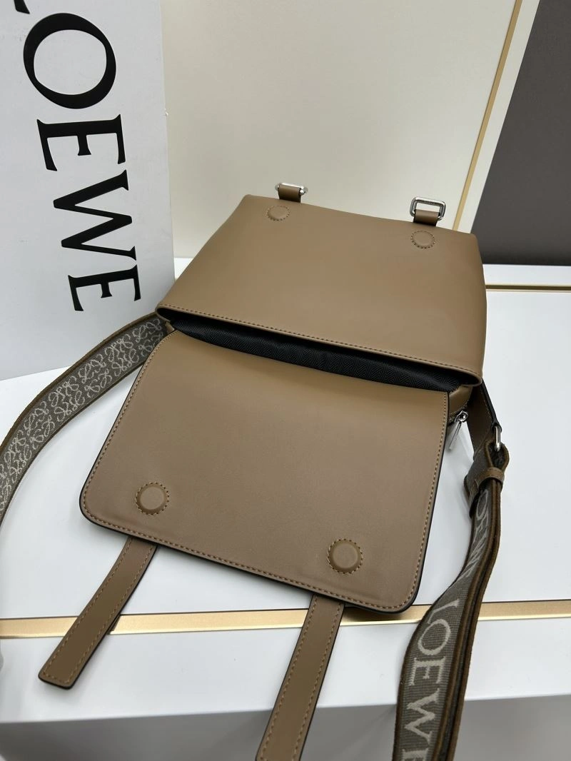 Loewe Satchel Bags Resilient 83629