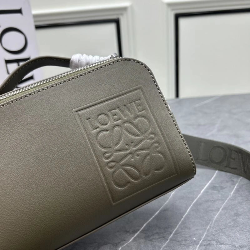 Sporty Loewe Satchel Bags 83624