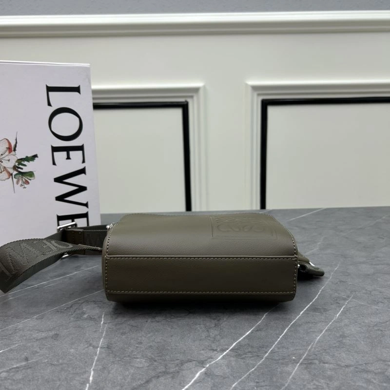 Sporty Loewe Satchel Bags 83624