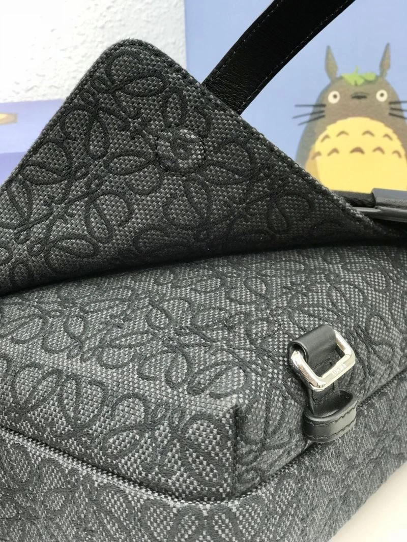 TechFriendly Loewe Satchel Bags 58340