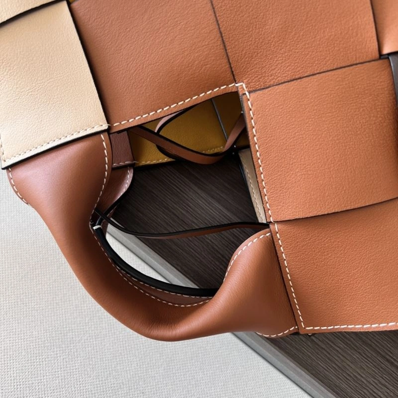 Chic Loewe Satchel Bags 77325