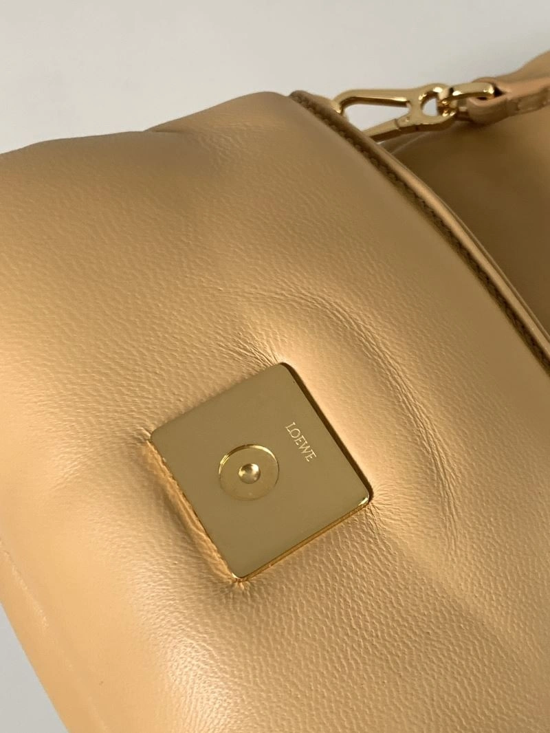 Loewe Satchel Bags Bold 77328