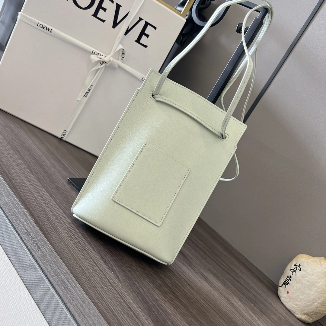 Fashionable Loewe Satchel Bags 72091
