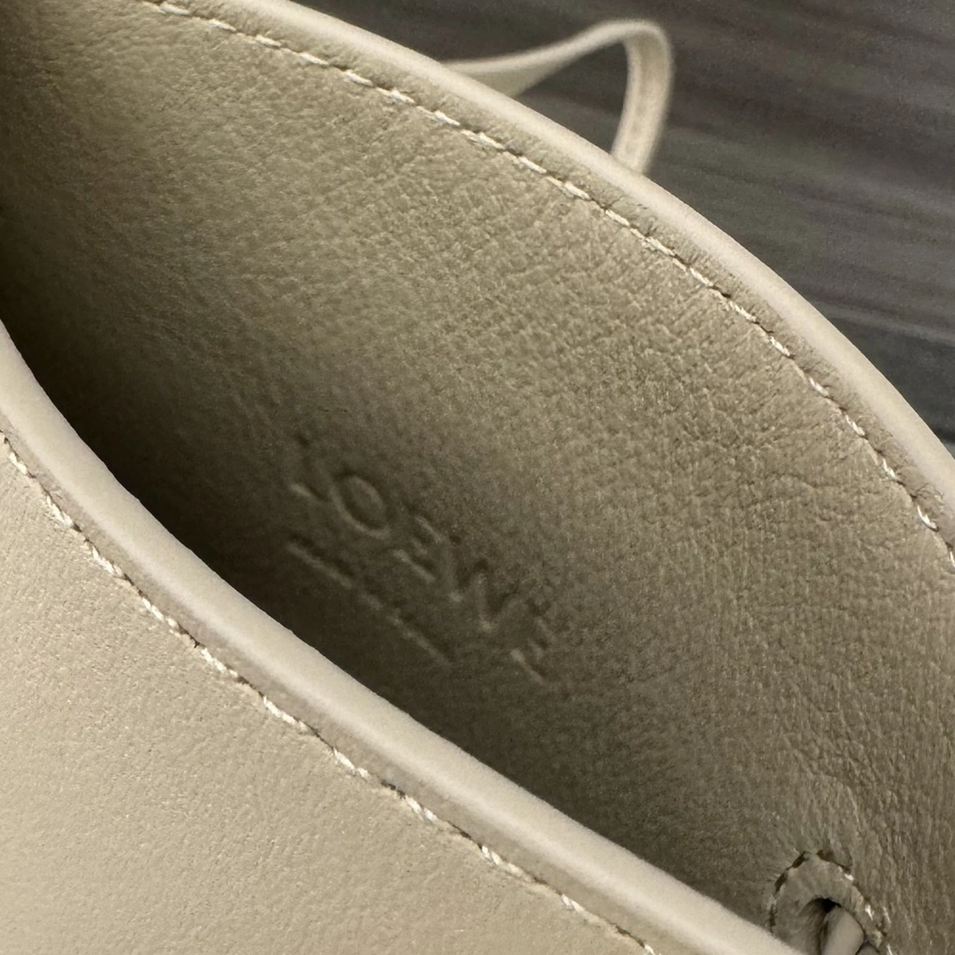 Loewe Satchel Bags Efficient 72088
