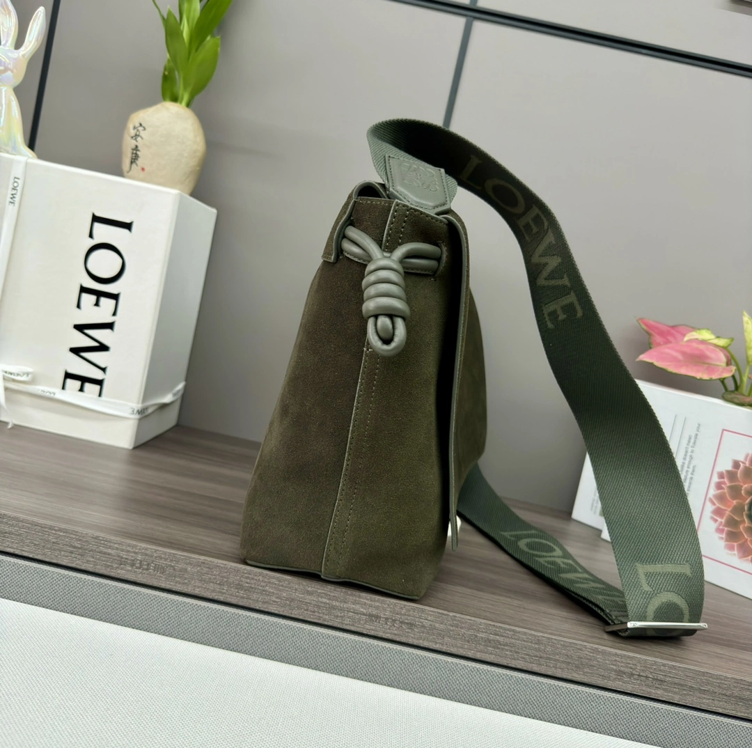 Loewe Satchel Bags Cozy 72085
