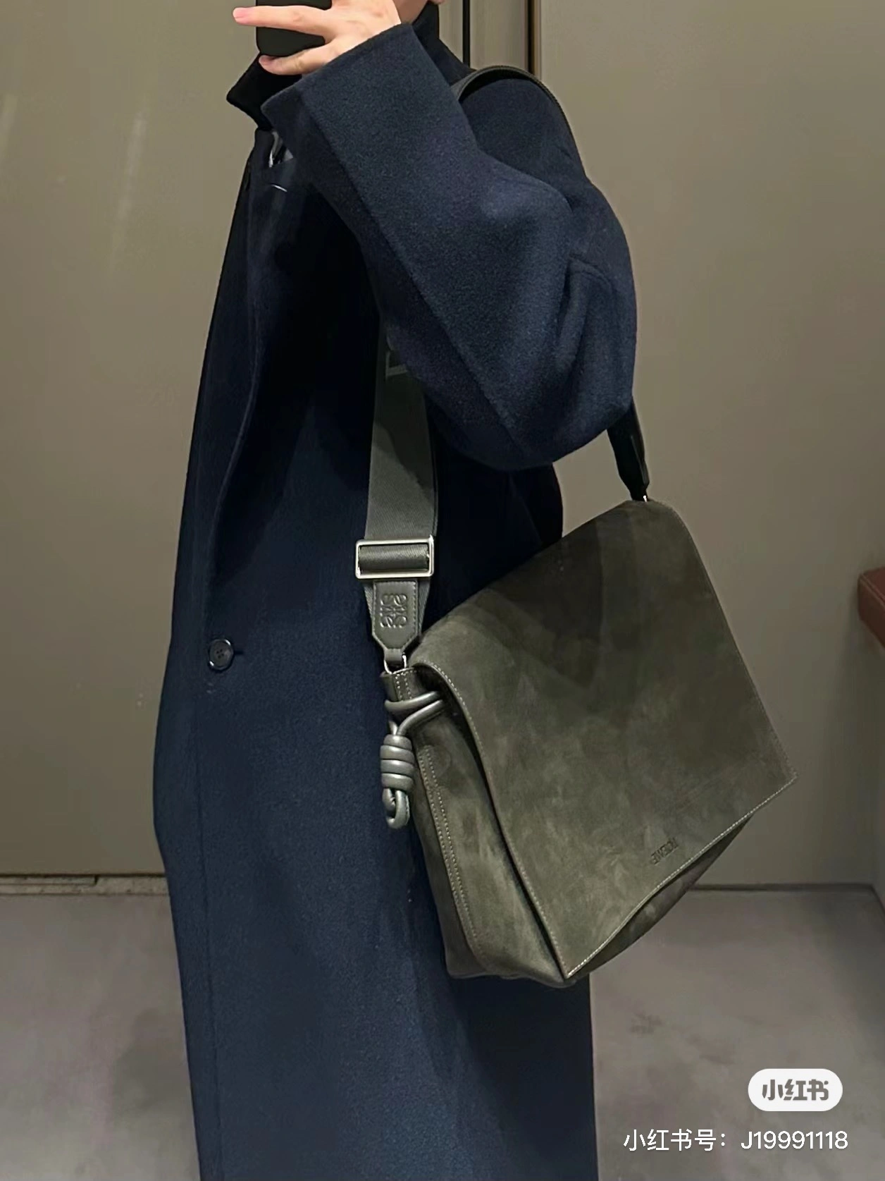Loewe Satchel Bags Cozy 72085
