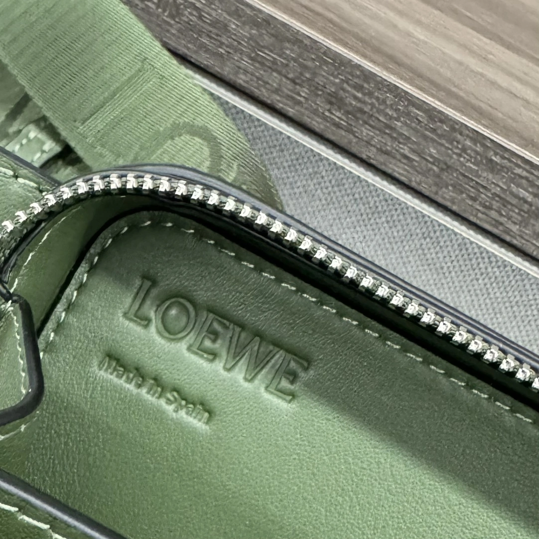 Loewe Satchel Bags Functional 72081