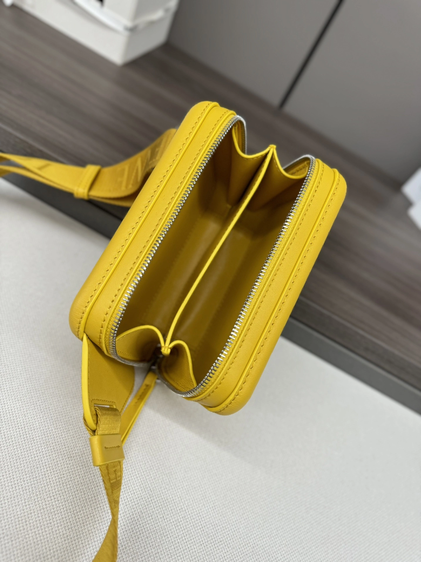 Loewe Satchel Bags OdorResistant 72074