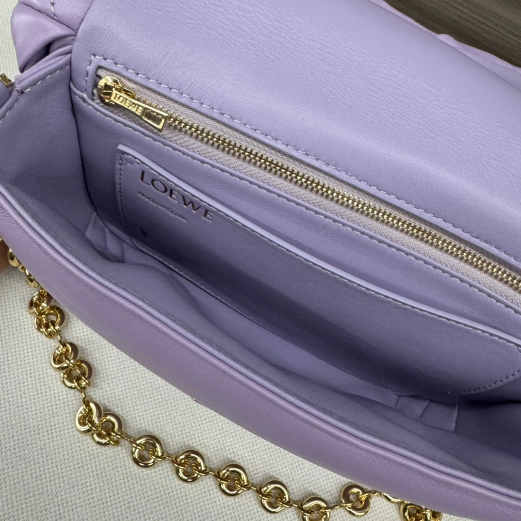 Loewe Satchel Bags TimelessDesign 72080