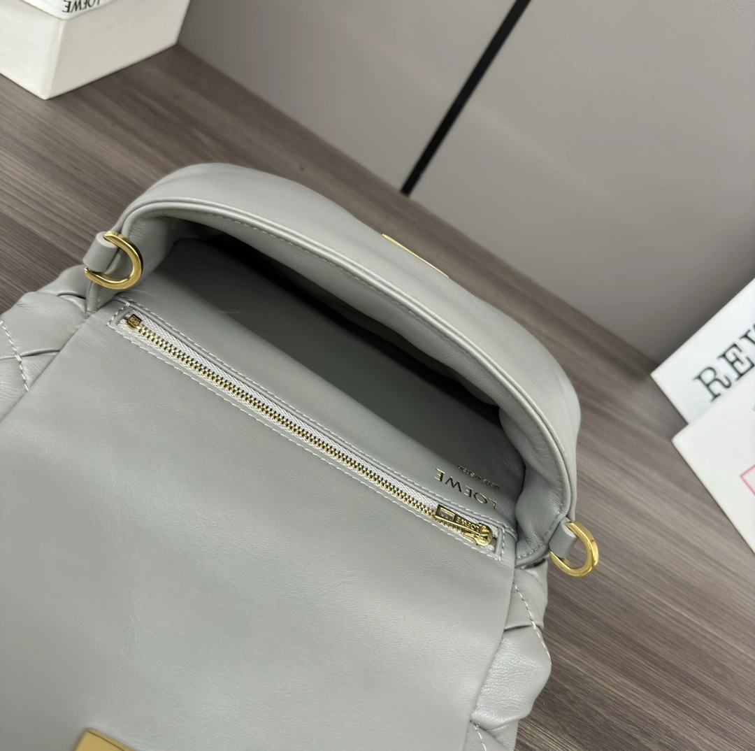 Refined Loewe Satchel Bags 72076