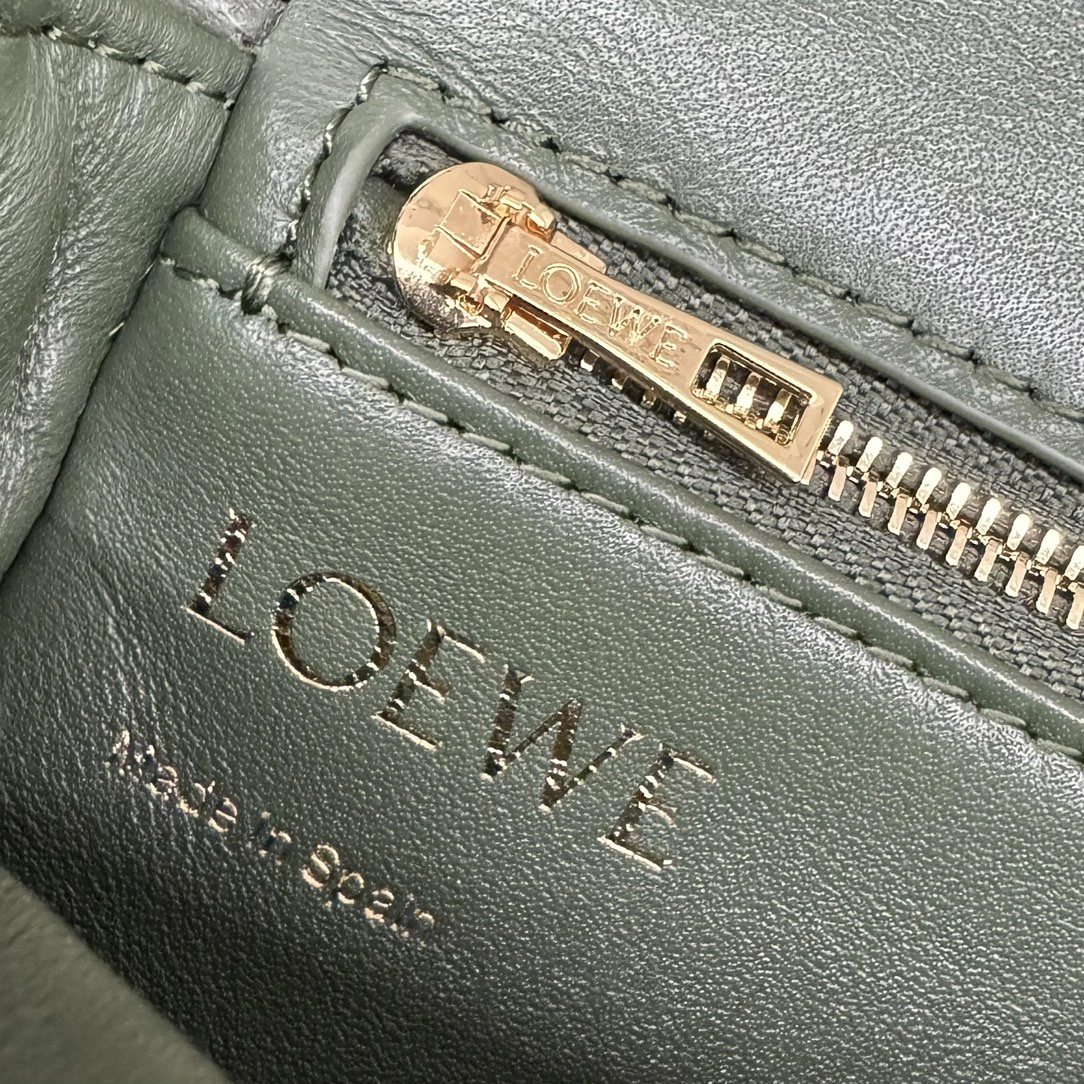 Loewe Satchel Bags Youthful 72075