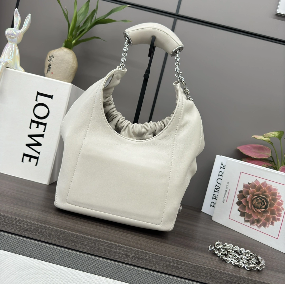 Loewe Satchel Bags UrbanChic 72071