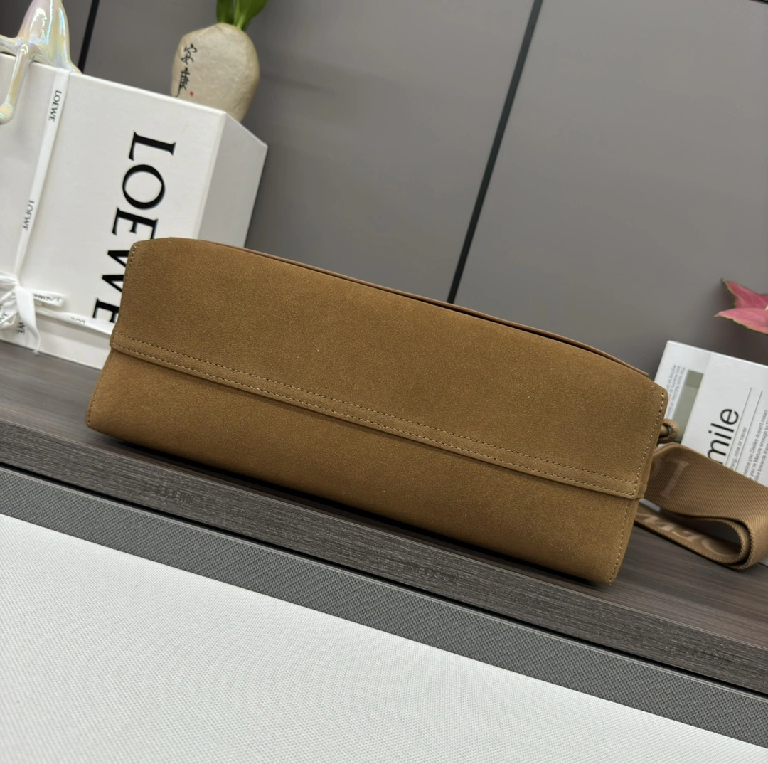 ZipUp Loewe Satchel Bags 67172