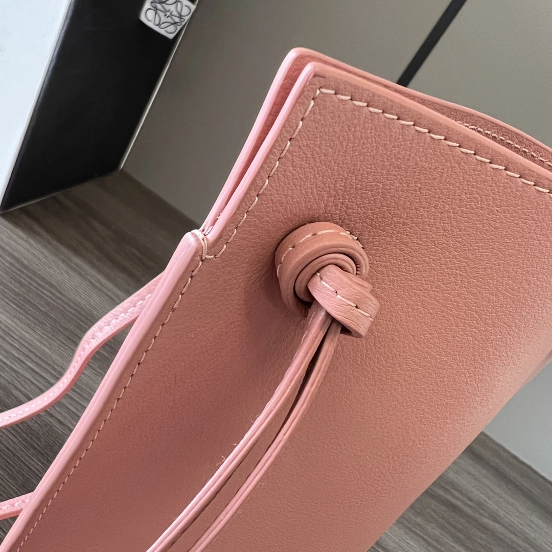 Loewe Satchel Bags Soft 67164