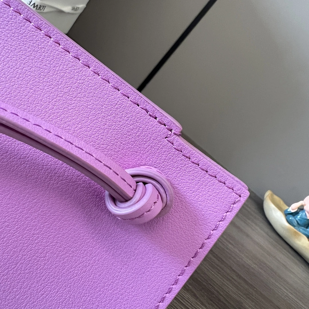 Loewe Satchel Bags Versatile 67171