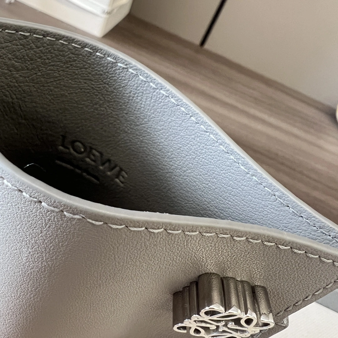 Breathable Loewe Satchel Bags 67162