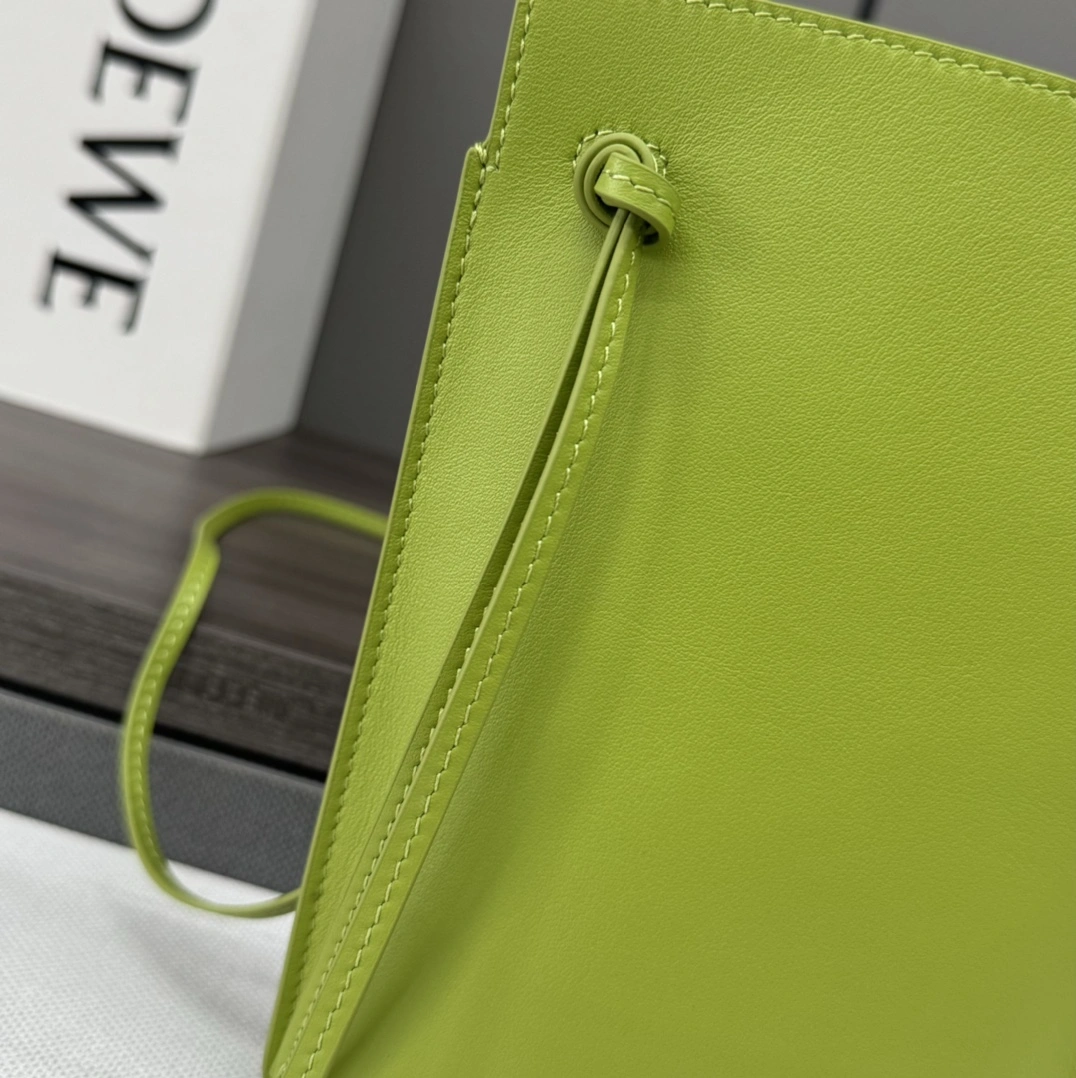 FastDry Loewe Satchel Bags 67170