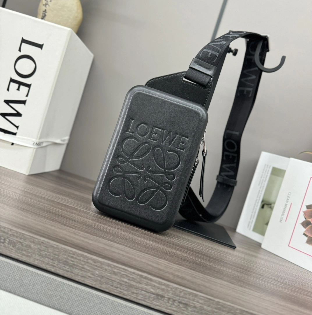 Practical Loewe Satchel Bags 67168